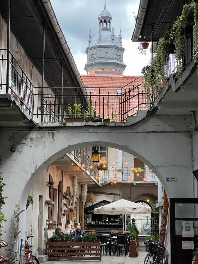 Industrial Apartment - Jewish Quarter By Upstairs Krakow Exterior photo